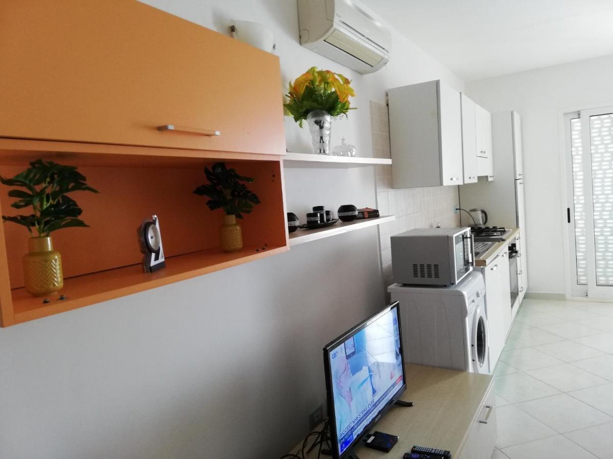 Adult Only Beachfront 2 Bedroom Apartment Santa Maria Airport Pick Up, Aircon, Unlimited Wifi Ideal For Remote Working And Long Stay Exterior foto
