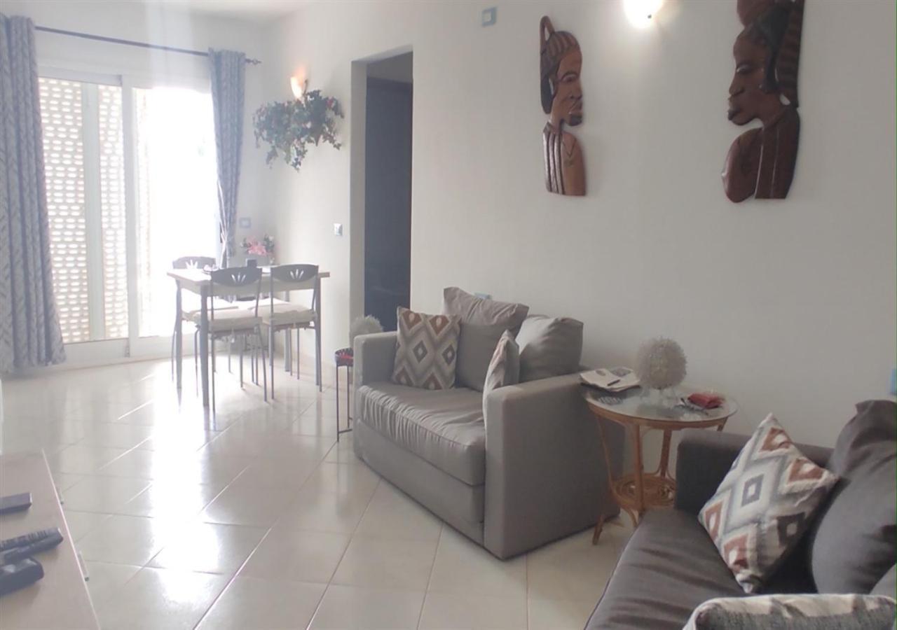 Adult Only Beachfront 2 Bedroom Apartment Santa Maria Airport Pick Up, Aircon, Unlimited Wifi Ideal For Remote Working And Long Stay Exterior foto